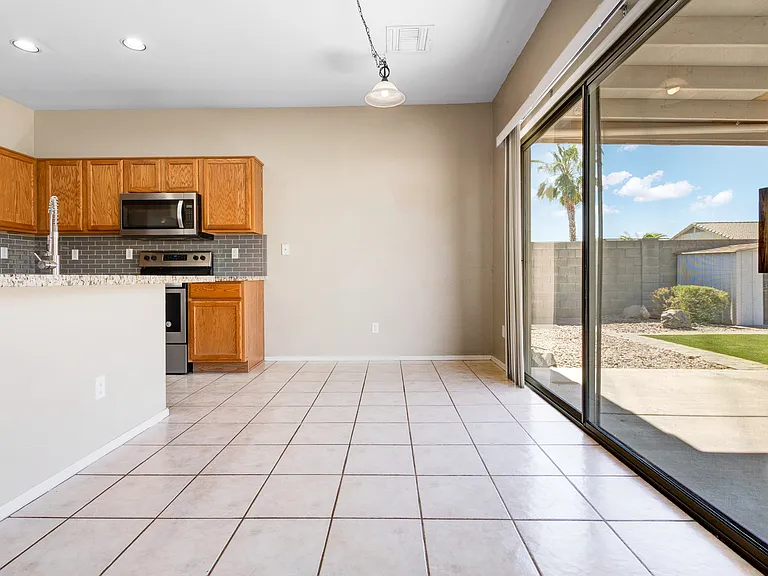 6602 W Honeysuckle Dr — Photo 14