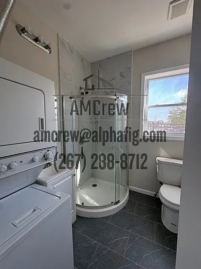 931 E Woodlawn St #1 — Photo 5