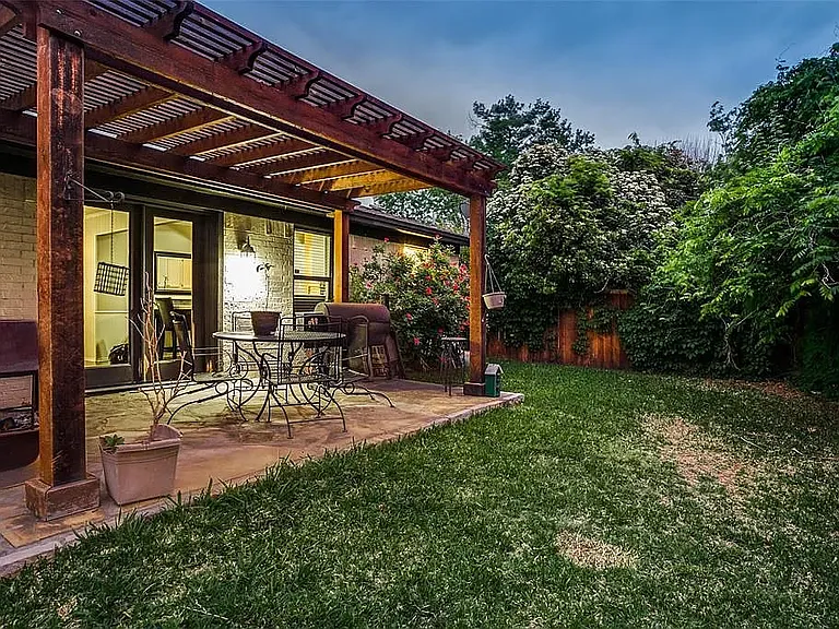 1613 Box Canyon Ct — Photo 11