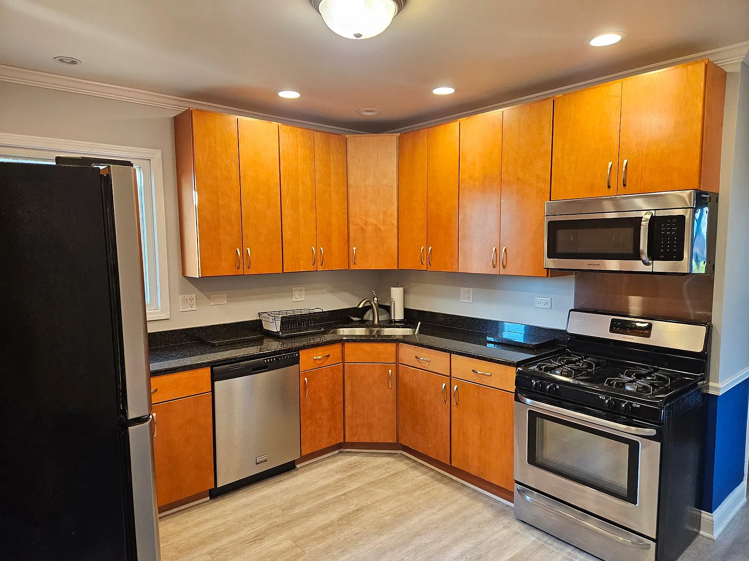 2 bed, $1,850 — Photo 4