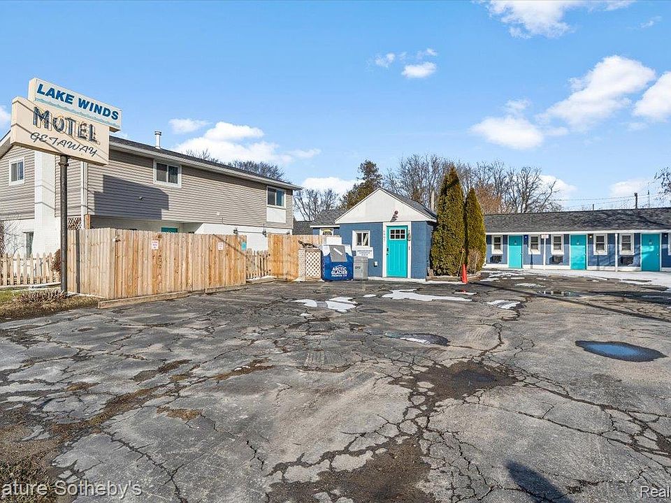 1st image of 6997 Lakeshore Rd