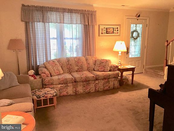 2nd image of 109 Cuffys Ln