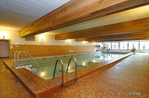 Indoor Pool (60 Feet)
