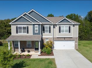 1017 Altavista Ln, Smyrna, TN 37167