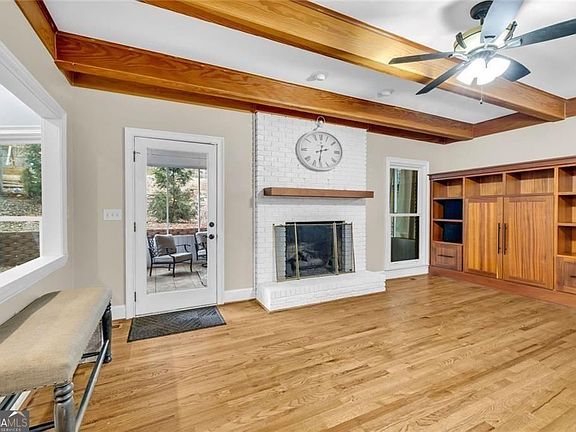 5th image of 1828 Chedworth Ln