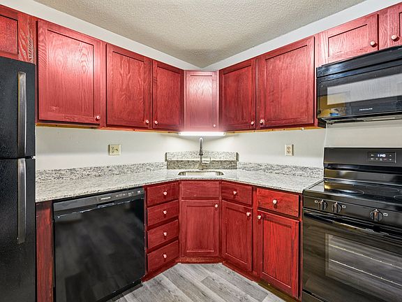 2nd image of 11100 Anderson Lakes Pkwy #328