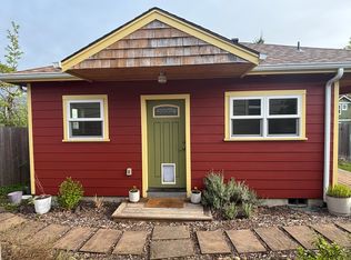 4741 NE Prescott St #B, Portland, OR 97218