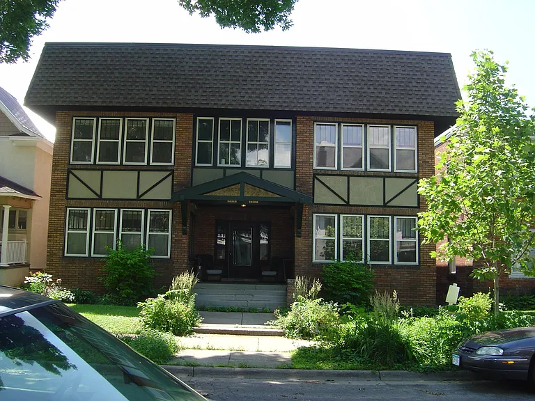 2312 Girard Ave S #3 — Photo 1