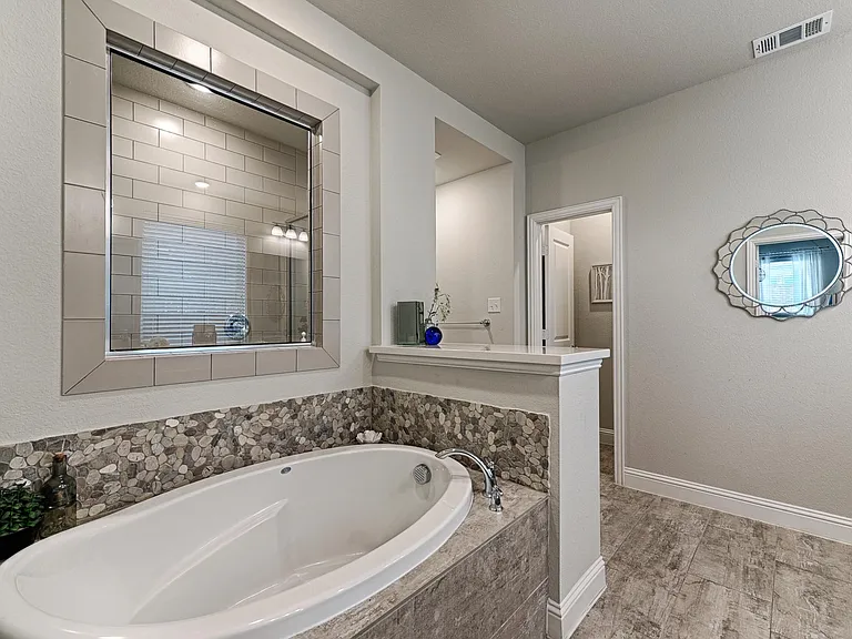 3515 Washington Dr — Photo 30