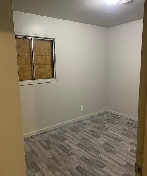 734 Saint Nicholas Dr — Photo 3