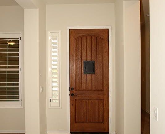 3rd image of 1574 W Quail Track Dr