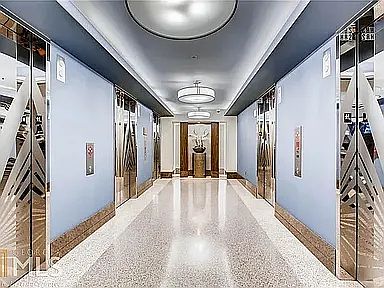 5th image of 361 17th St #1604