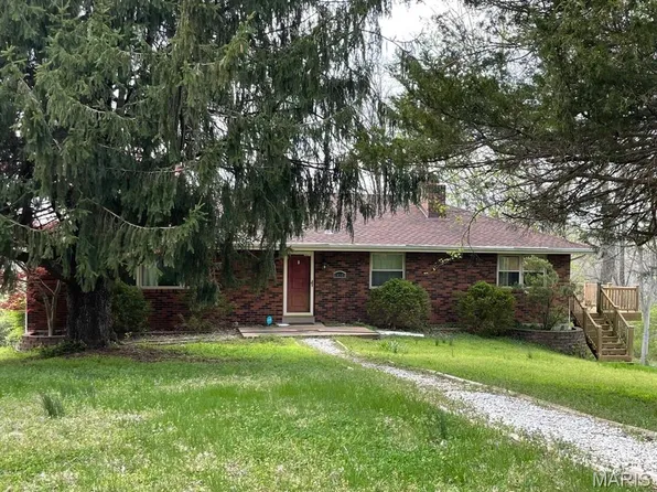 14145 Old Jamestown Rd, Florissant, MO 63033