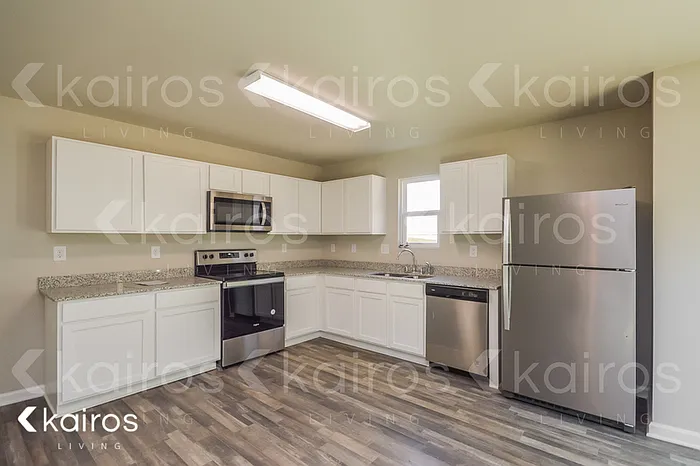 3 bed, 2.5 bath, 1606 sqft, $1,895 — Photo 4