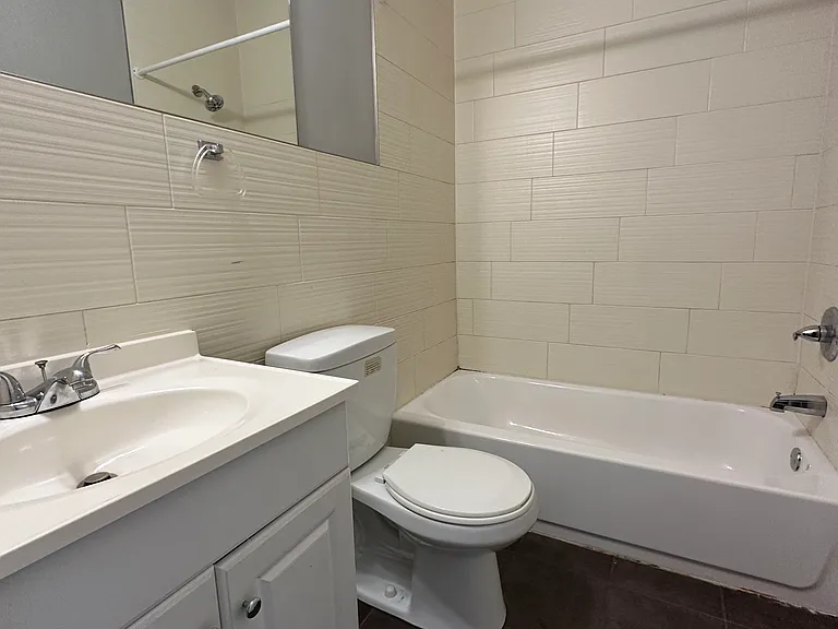 1902 N 18th St #B1 — Photo 2