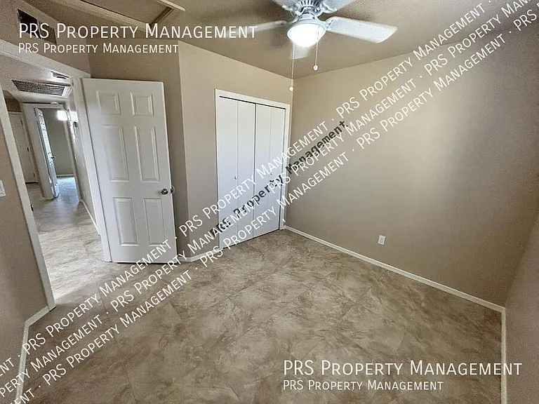 551 S Lesueur #1 — Photo 18
