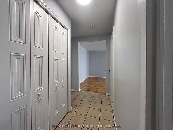 5th image of 1191 Ellesmere Rd #204