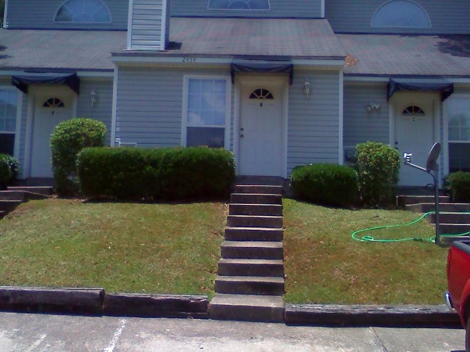 1st image of 2454B Talco Hills Dr