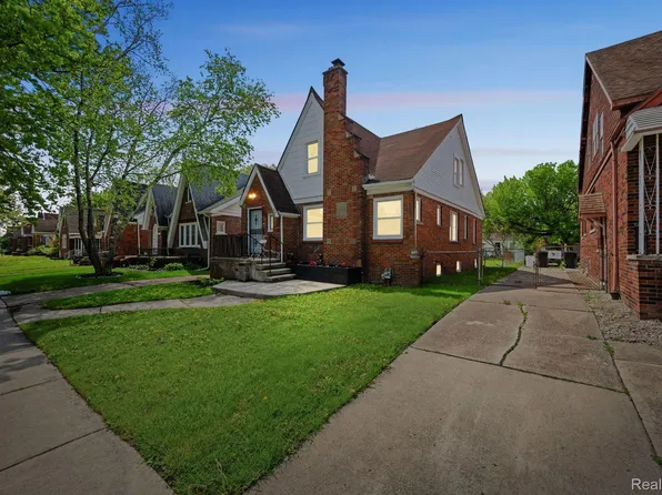 9201 Boleyn St, Detroit, MI 48224