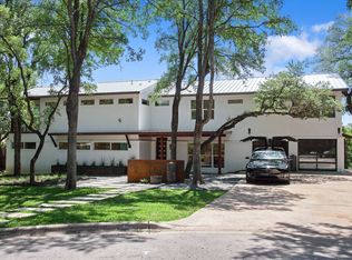 2 Westgate Cir, Austin, TX 78746