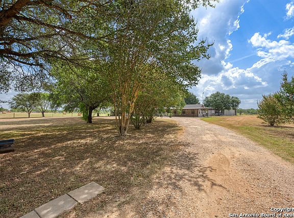 2nd image of 2770 County Road 357