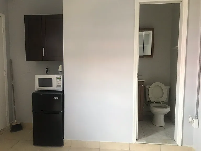 6150 W 24th Ct #107-9 — Photo 13