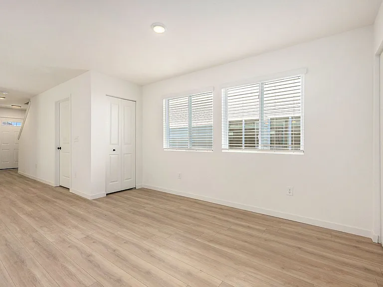 6130 Aurelius Rd — Photo 8