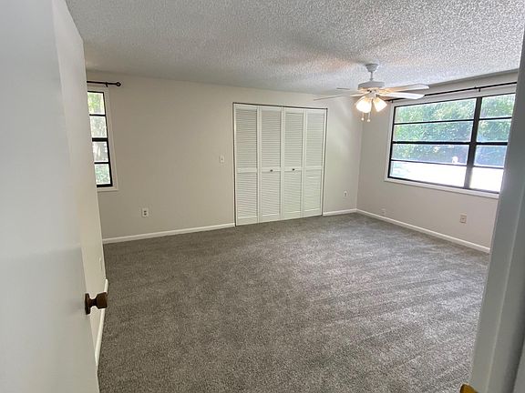 4th image of 1818 Canton St