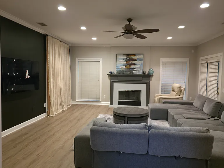 10828 Carmody Ct — Photo 6