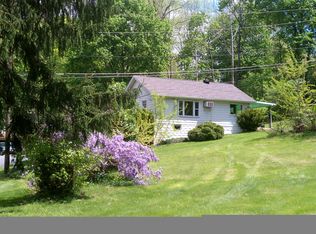 2242 Edgewood Ave, Palmer Twp, PA 18045