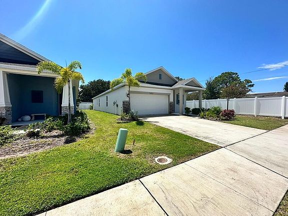3rd image of 5451 Pickerel Way