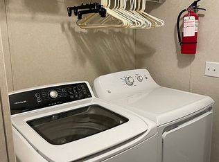 186 Oak Ave #186, Highland, MI 48357