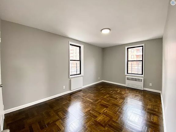3rd image of 241 San Diego Ave #B