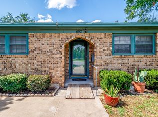 602 E Fitzgerald St, Bangs, TX 76823