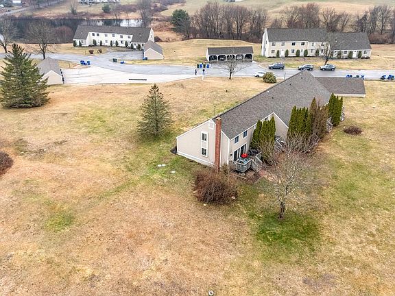 3rd image of 15 Pendleton Lane