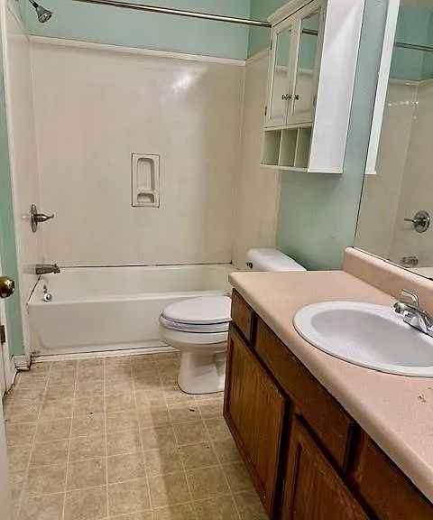 7330 Willow Pointe Dr N — Photo 10