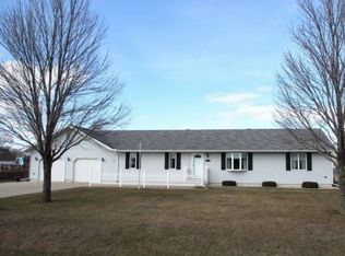 26870 Webster Rd, Rock Falls, IL 61071