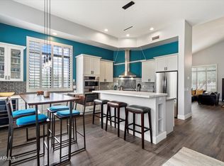 22401 N 49th Pl, Phoenix, AZ 85054