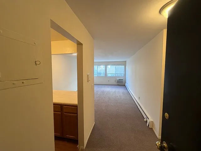 6 Putnam Ave — Photo 3