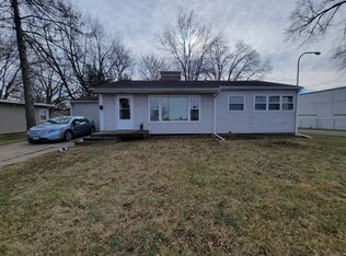 23 Leichner Dr, Champaign, IL