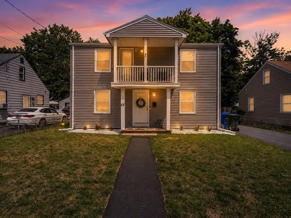 68 San Miguel St, Springfield, MA 01104