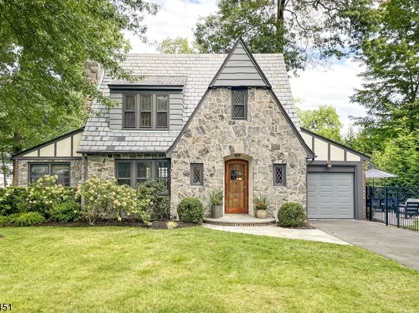 4 MIDLAND TERRACE, Summit City, NJ 07901