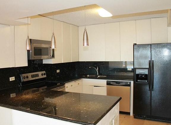 2nd image of 1860 Ala Moana Blvd APT 1406