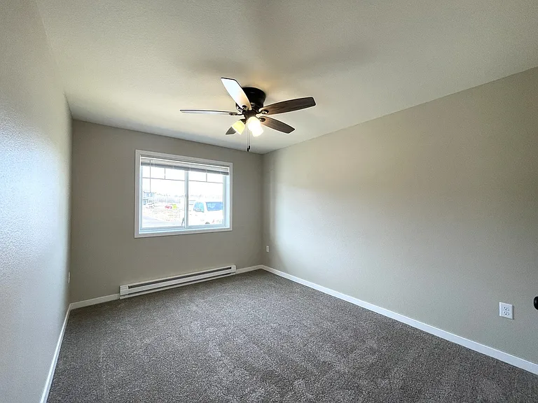 Gateway Place Apartments — Photo 124