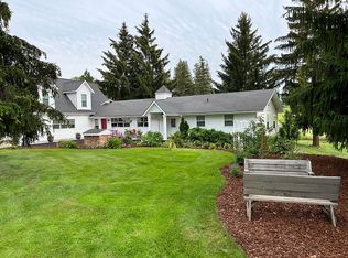 5570 E Dodd Rd, Hayden Lake, ID 83835