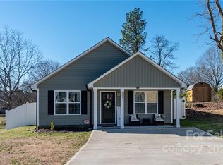 208 E Ridge Ave, Landis, NC 28088