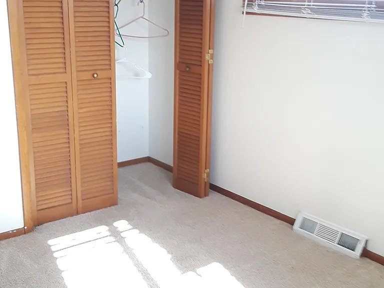 3713 Lynda Ln — Photo 5