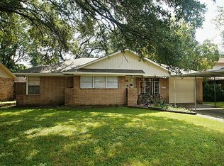 2007 Bron Holly Dr, Houston, TX 77018