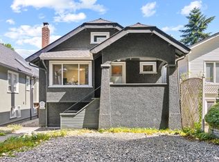 3279 W 11th Ave, Vancouver, BC V6K 2M9