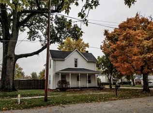 603 E 4th St, Brookston, IN 47923